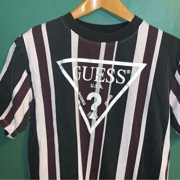 Guess Originals T-shirt Small - Picture 2 of 5